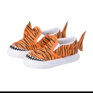 Vans Toddler Orange Tiger Striped Slip-On V Shark Shoes 6